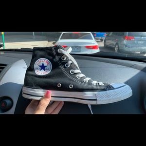 size 9 black converse